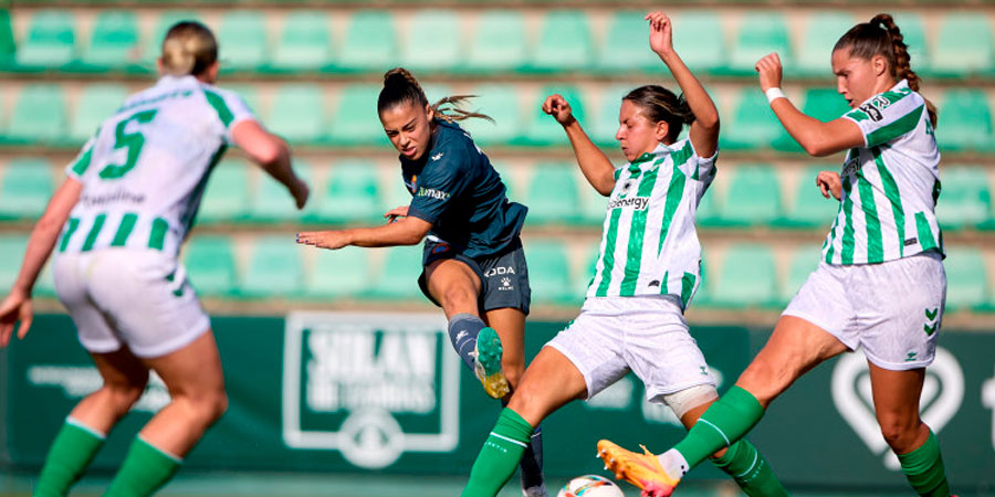 Betis - Costa Adeje (12:00)